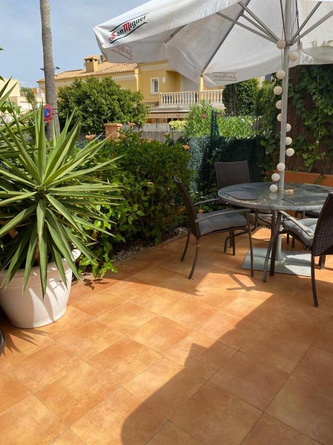 Alfaz Bed & Breakfast L'Alfàs del Pi Esterno foto